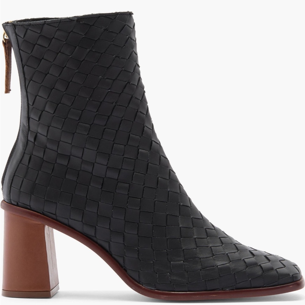 ALOHAS West Bootie